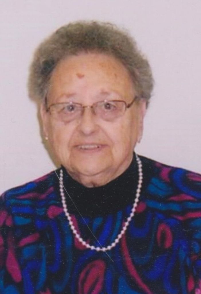 Erna Wolfe