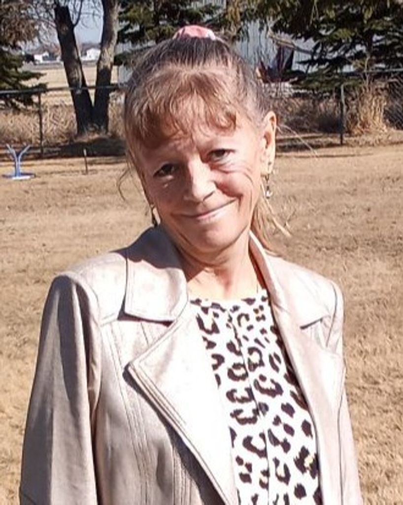 Mary Beth Gunderson