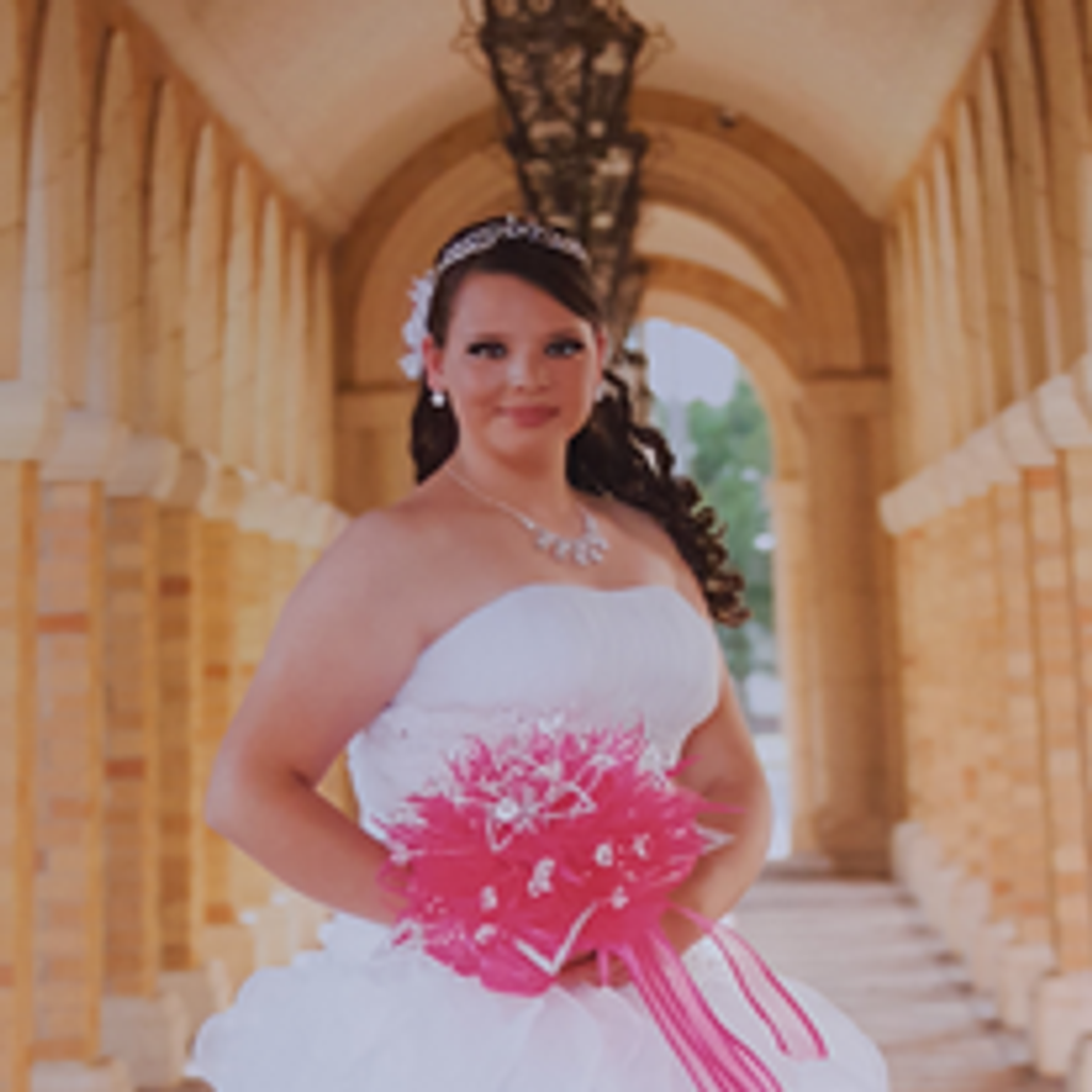 Kateline Avitia Dado
