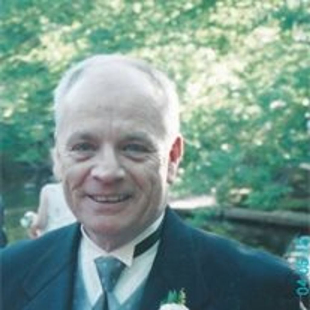Bob H Guarente