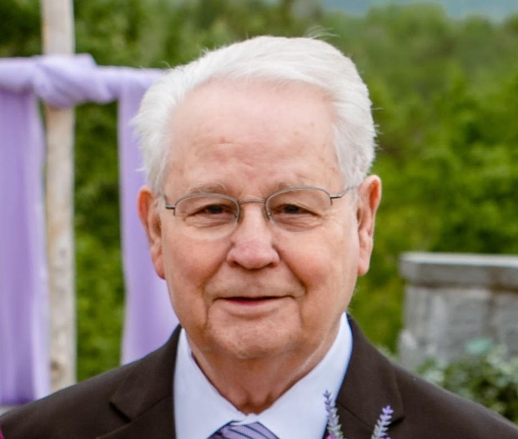Walter Edward Davis