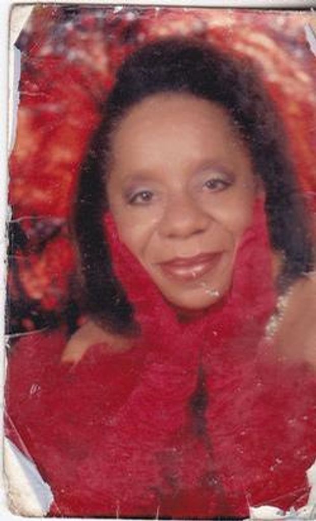 Renee Elizabeth Shell Profile Photo