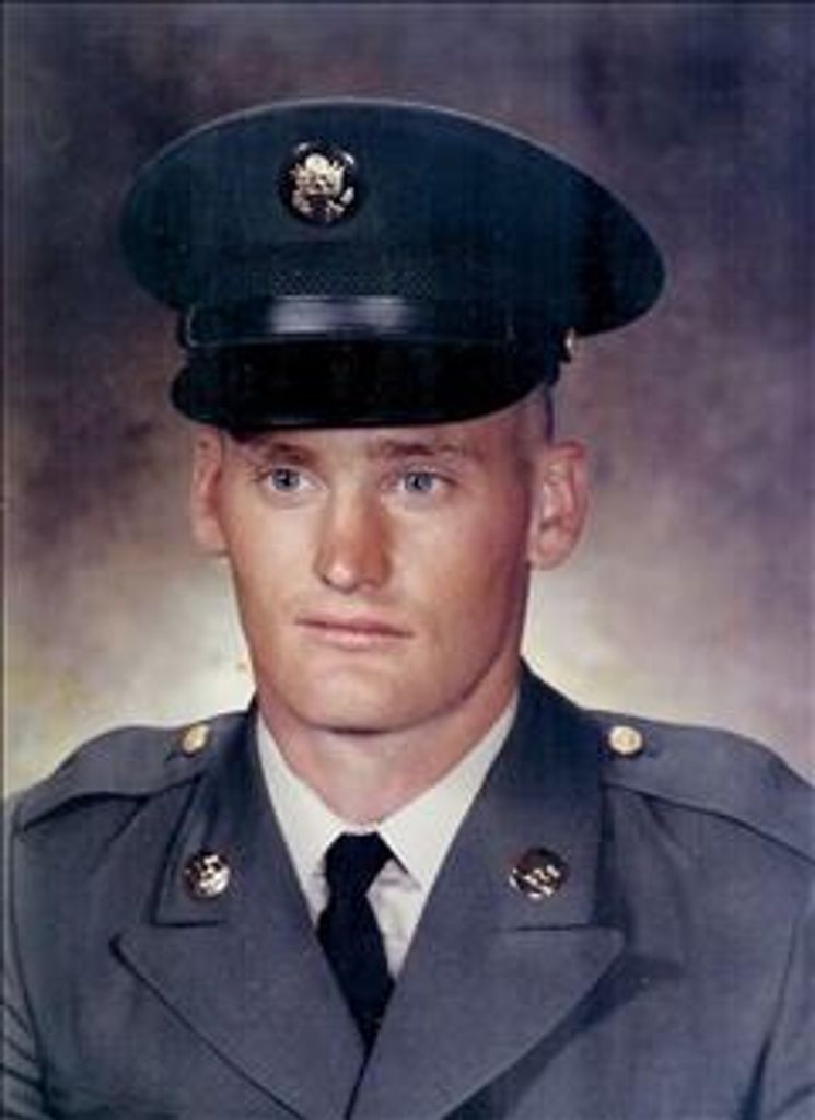 Clinton Brown Profile Photo