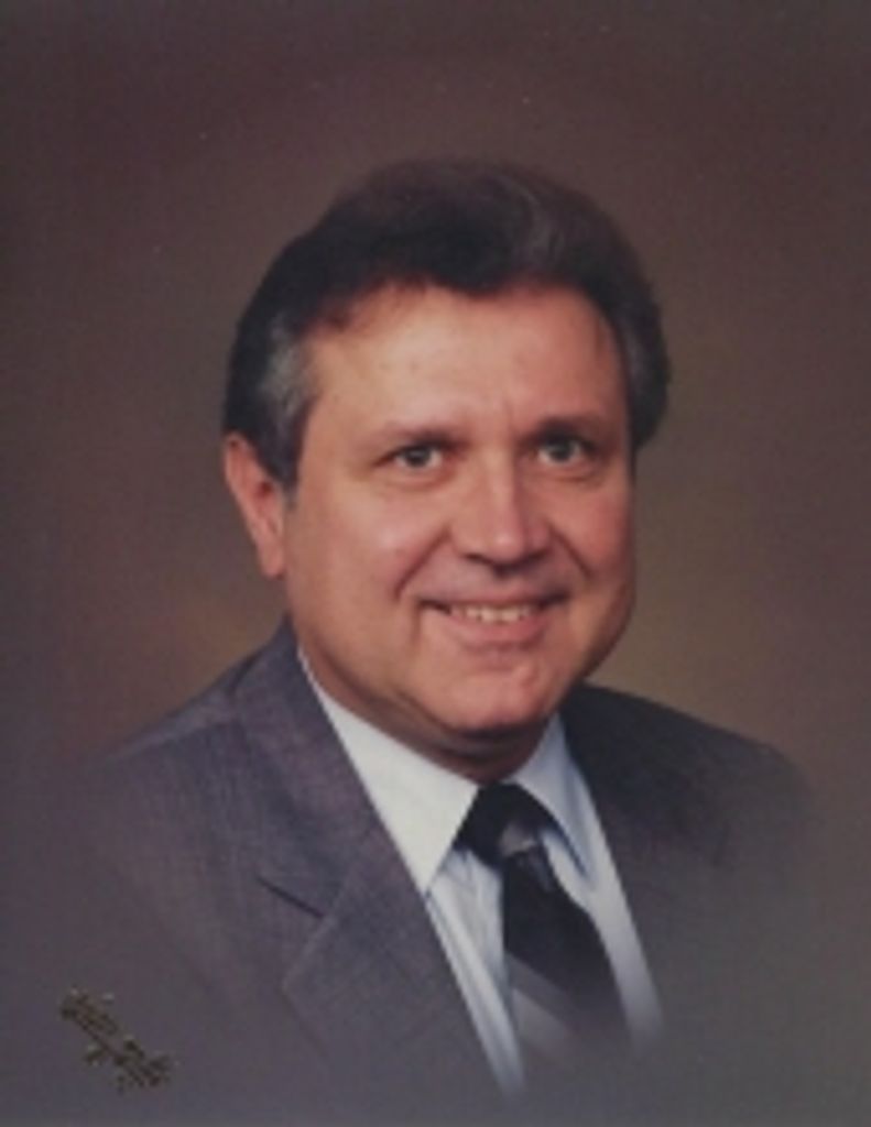 Louis  Takacs Profile Photo