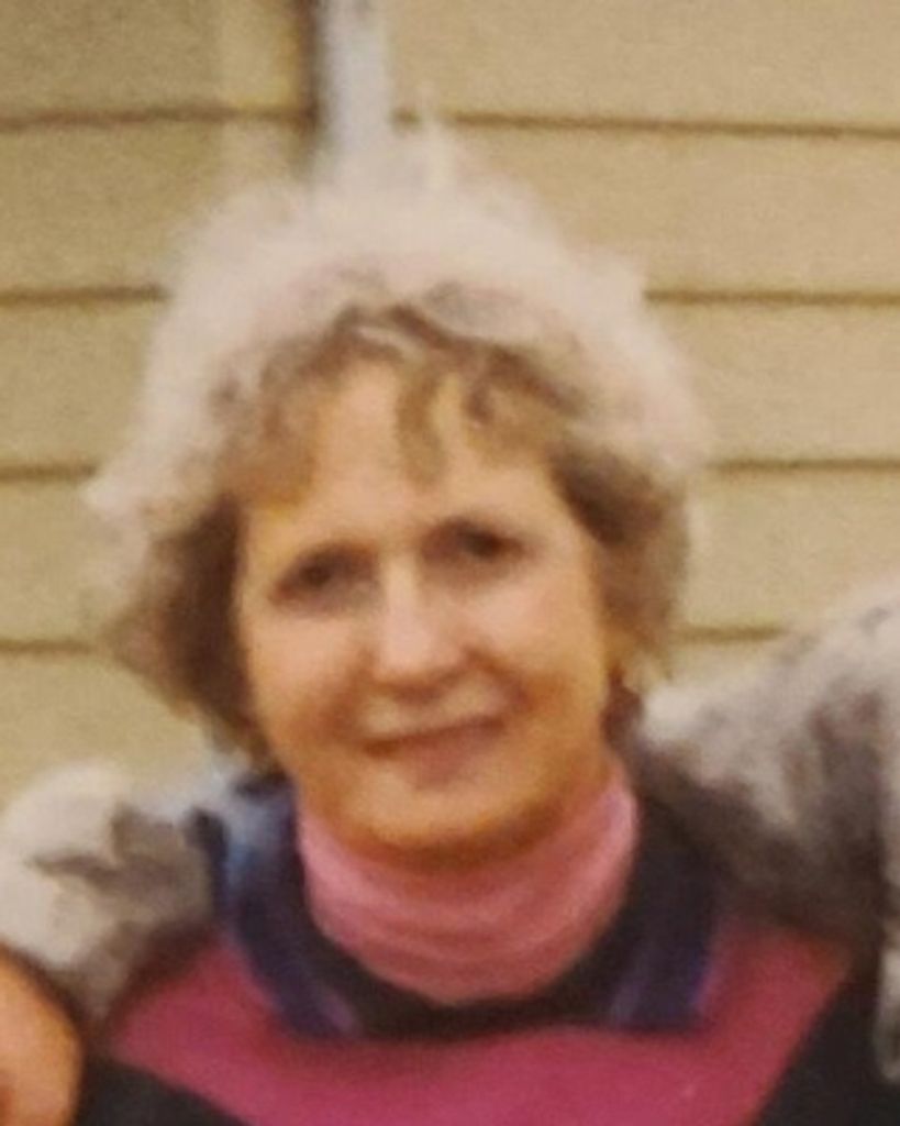 Betty Lou Cruz Profile Photo