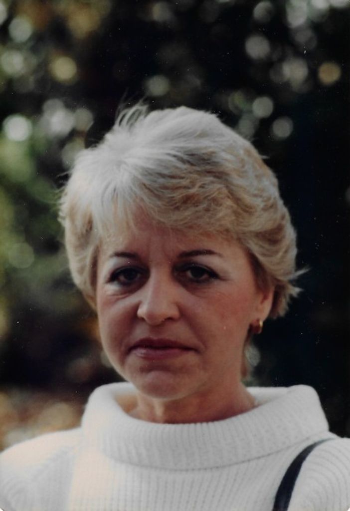 Julie Andree Shine
