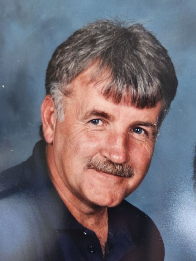 Willard Rowe Profile Photo