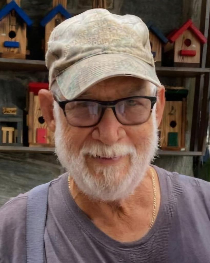 Bobby Reid Simmons Profile Photo