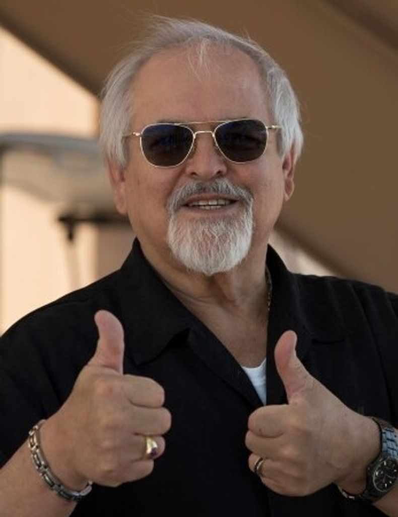 Dr. Joe Valles Profile Photo