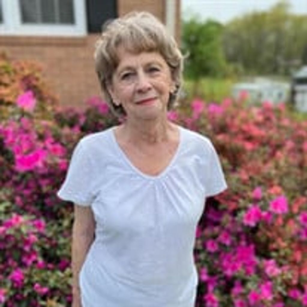 Deborah Holcombe Smith-Medlin
