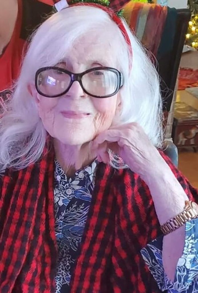 Vera Dutton Profile Photo