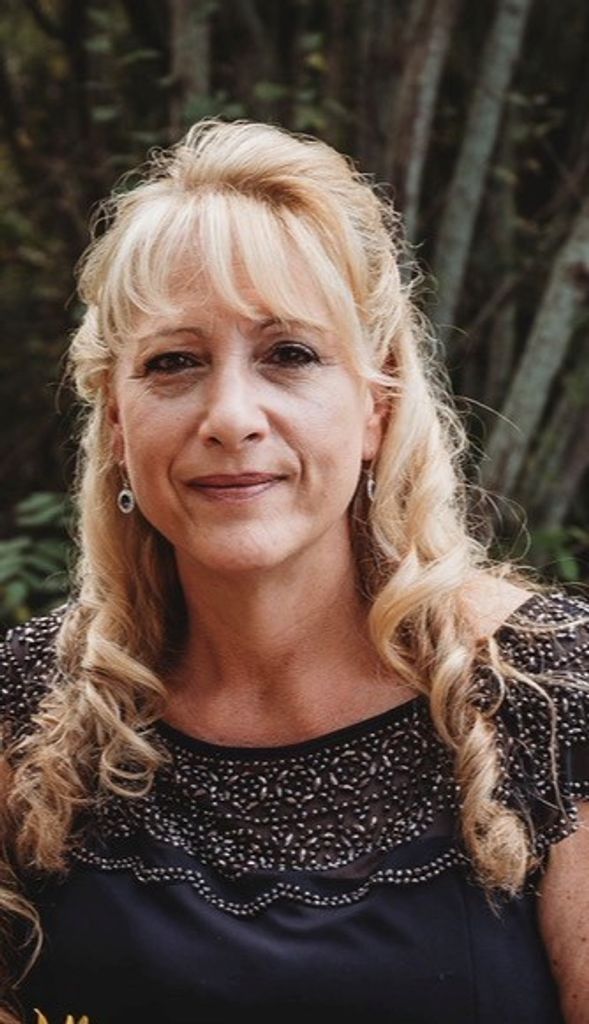 Angela M. Martinelli Profile Photo