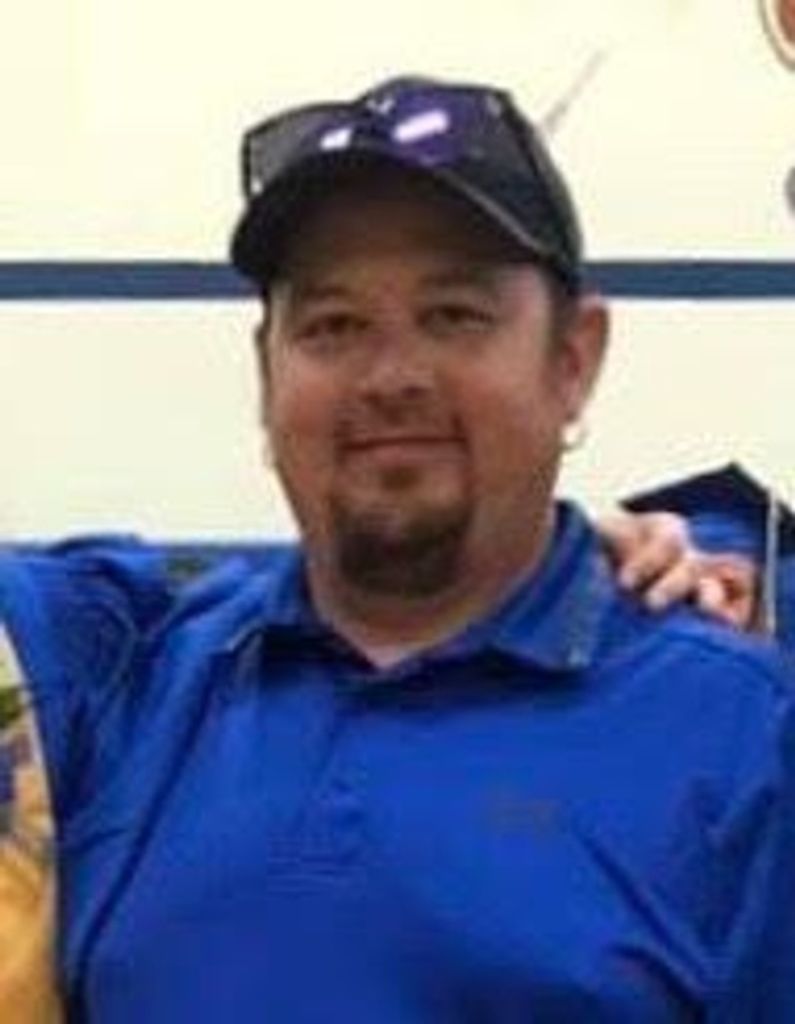 Chris Godet Profile Photo