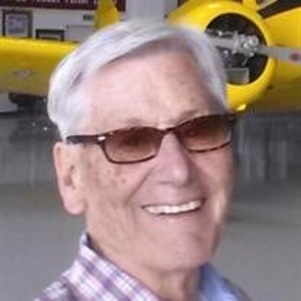 Leonard Petsche Profile Photo