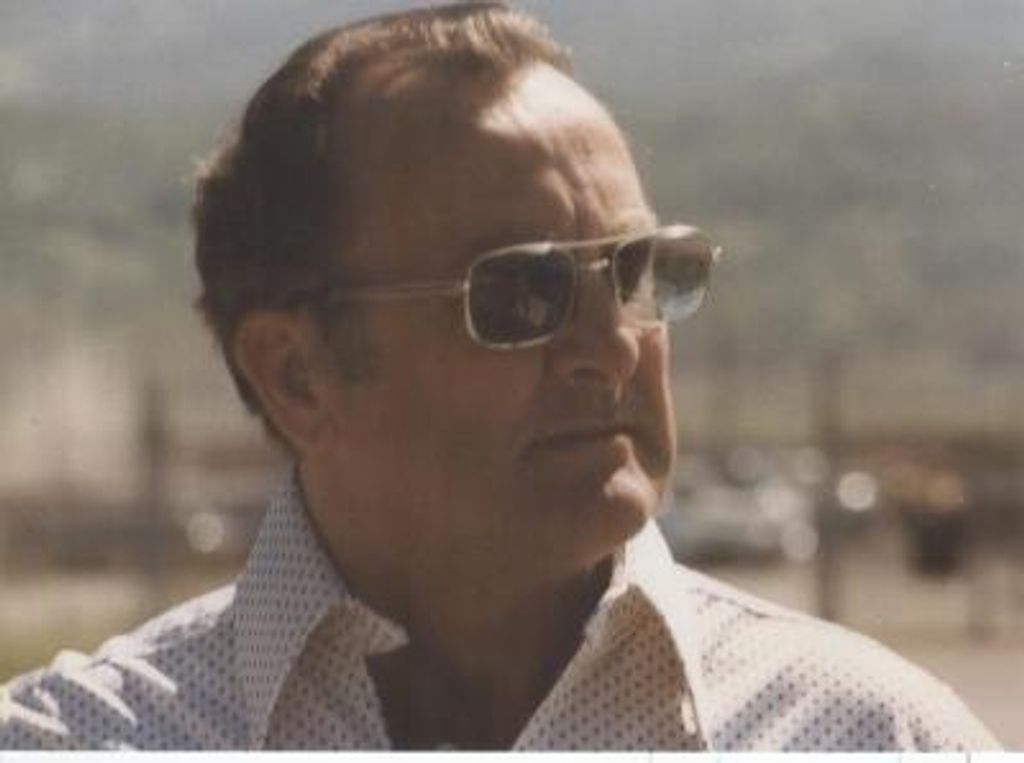 Crabb, Robert L. "Bob"