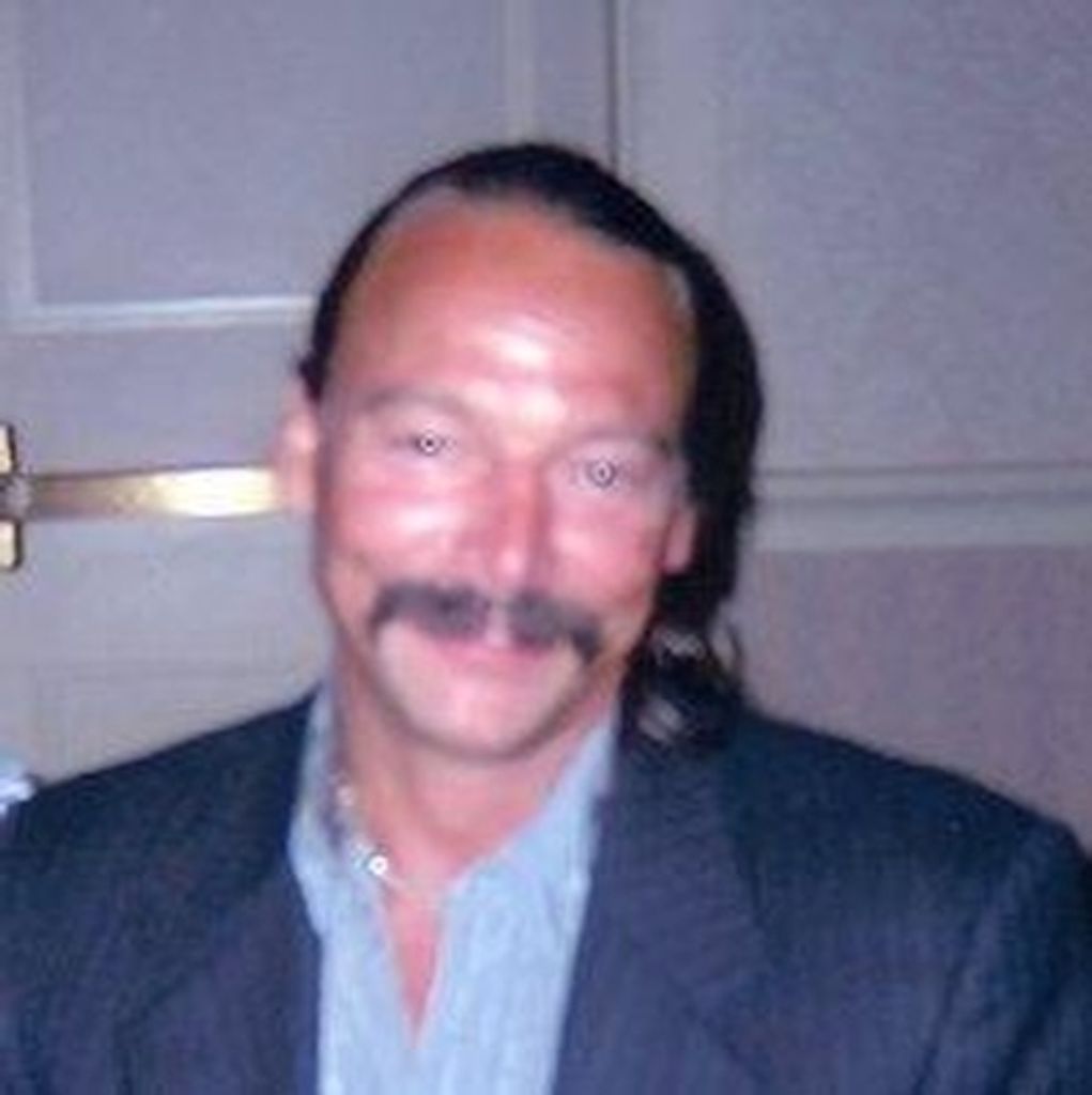 Ronald V Vincelli