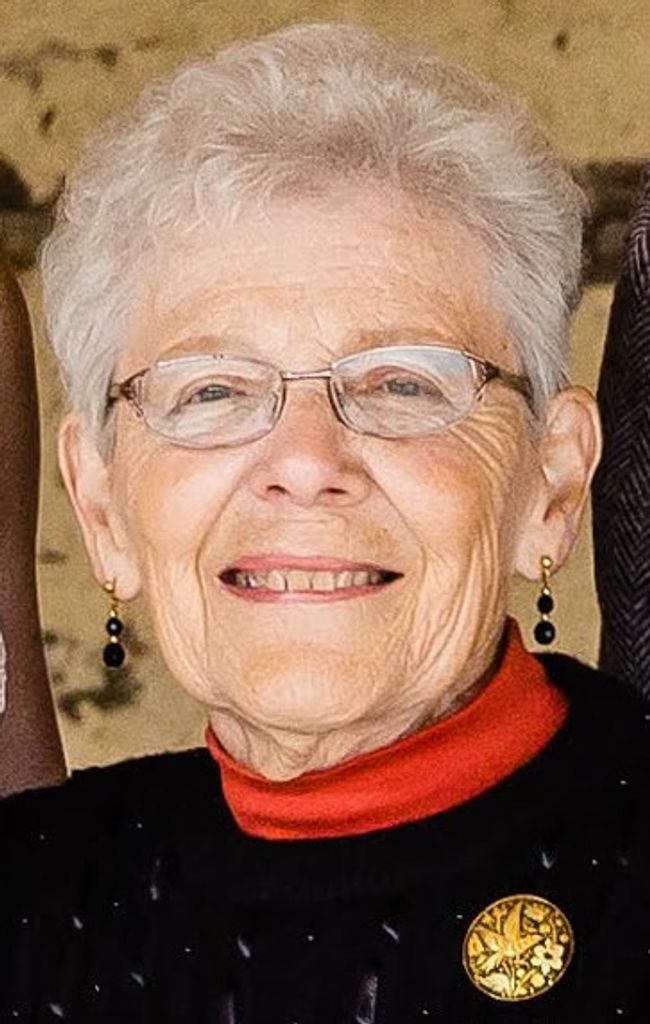 Charlotte Cunningham Profile Photo