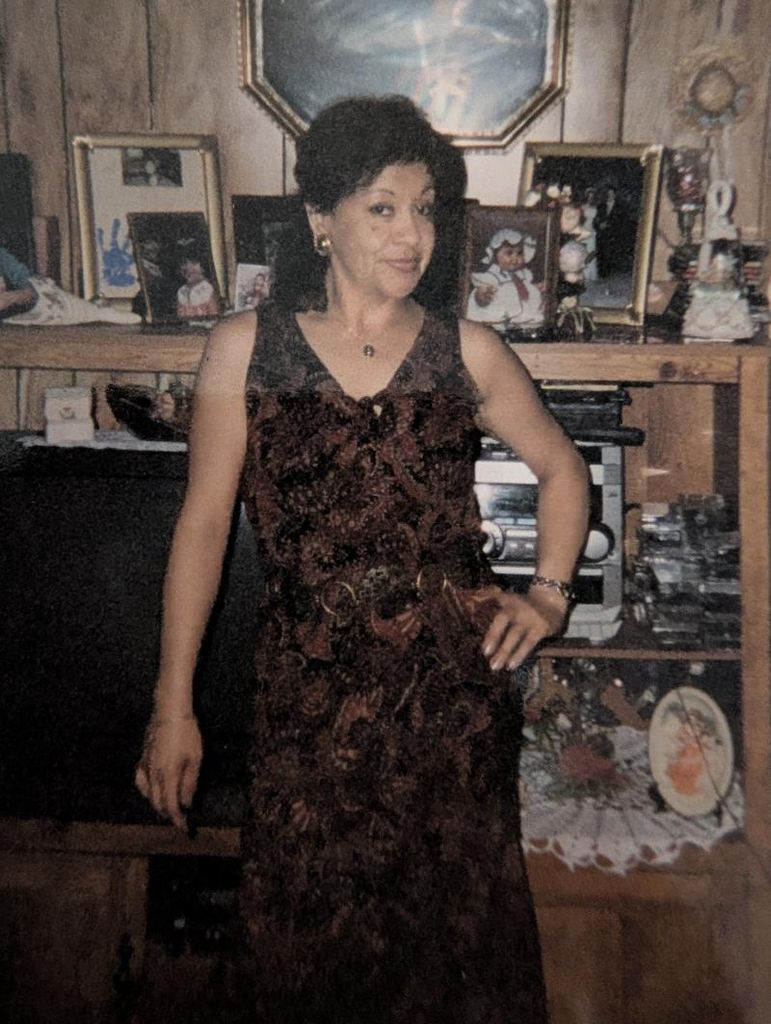 Anna Bertha Romero Profile Photo