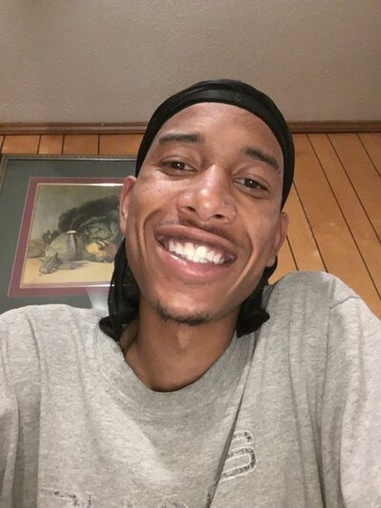 Justin Lavon Lake Profile Photo