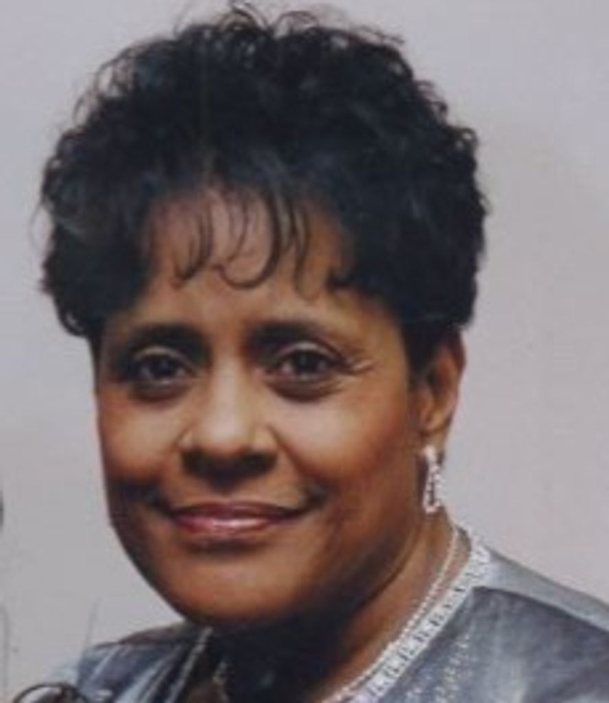 Debra Dellafosse Comeaux 67 Profile Photo