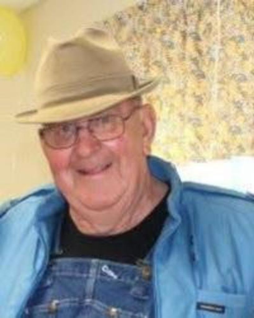 L B Queseberry Profile Photo