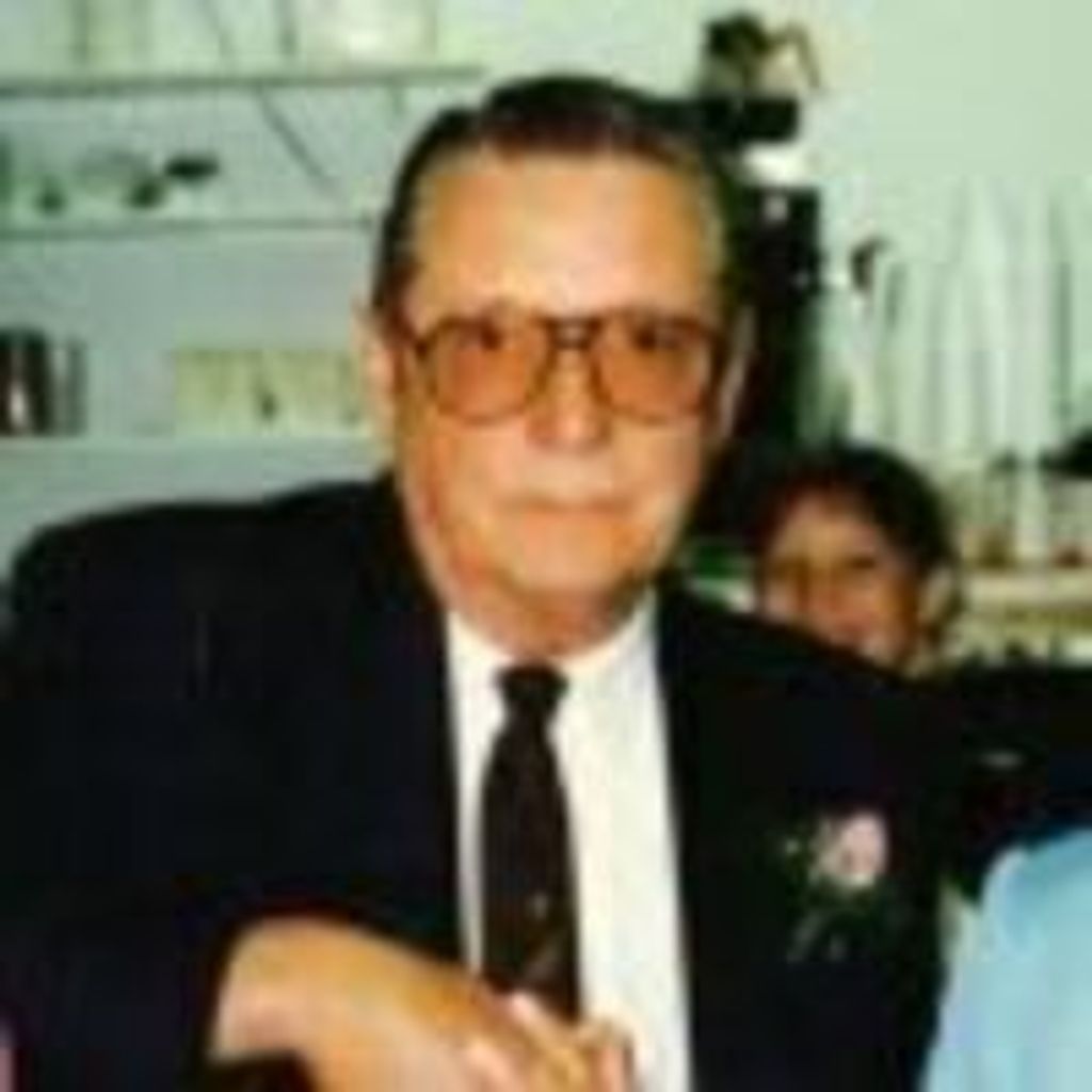 Charles E ""Mac"" Herlihy