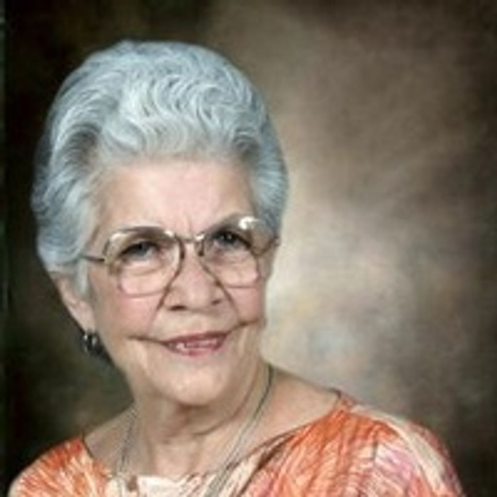 Roenia  Stevens Tripp