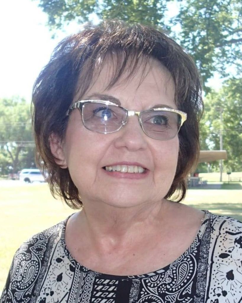 Twilla Schinkus (Plainview)