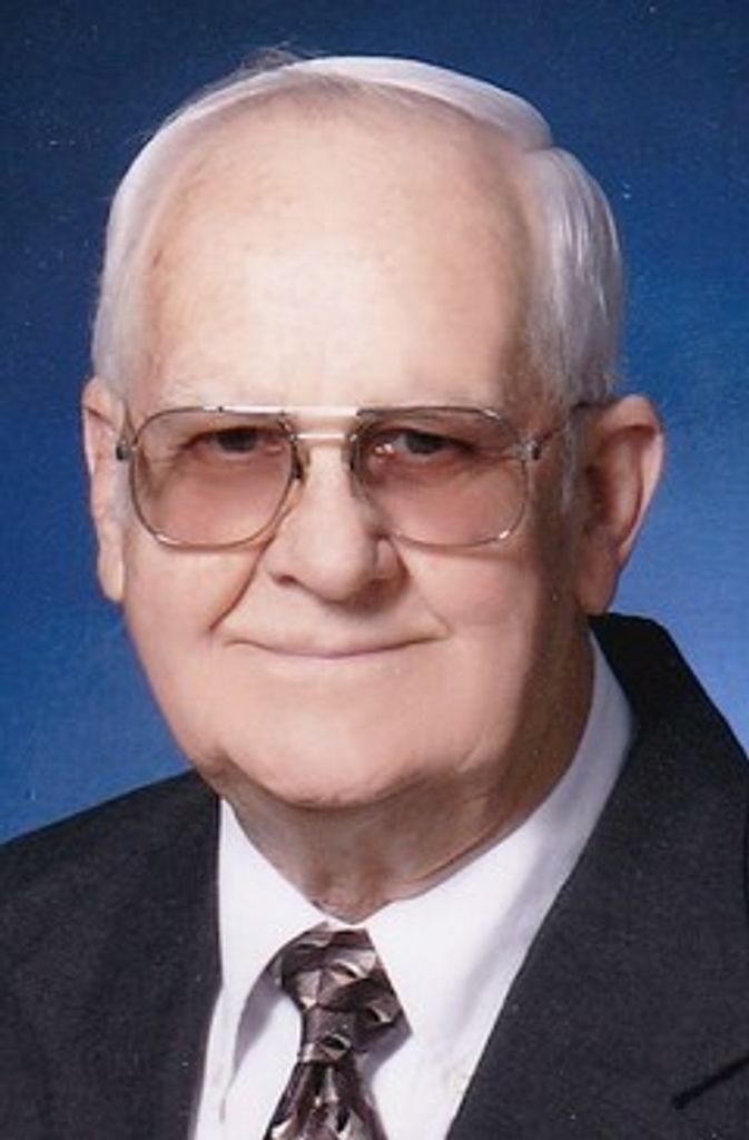 Earl Crittenden Hollifield, 81