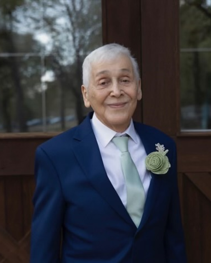 Augustine Costanzo Jr. Profile Photo