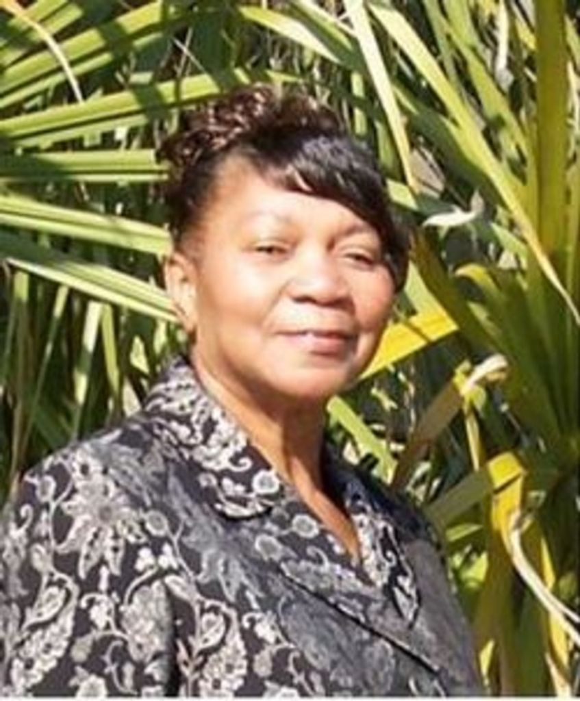 Irene Theresa-Collins Hubbard Profile Photo