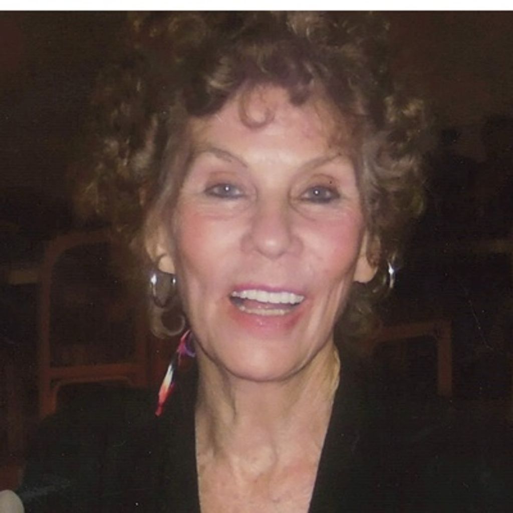 Elizabeth (Beth) Nesbit Schott