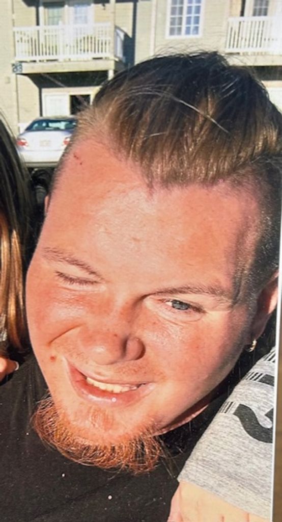 Ryan Leach Profile Photo