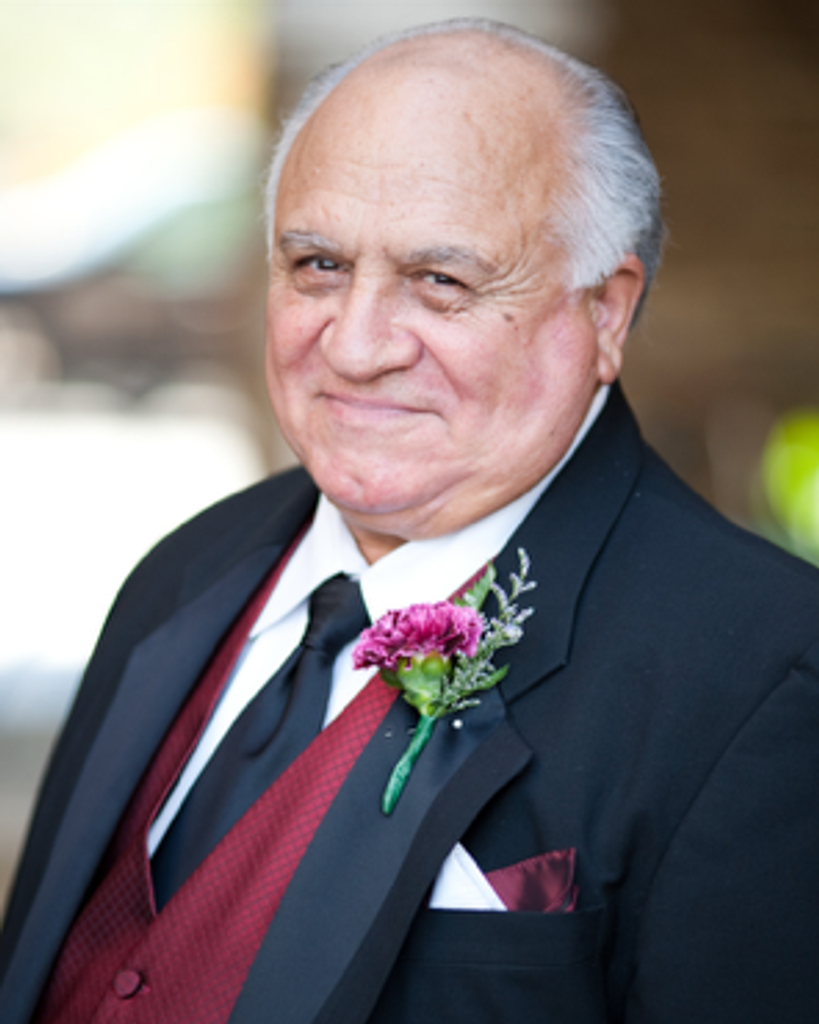 Fariborz Mofidi Profile Photo