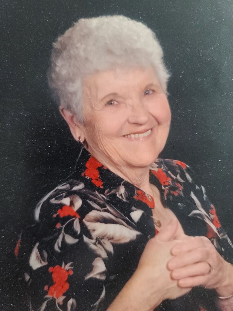 Julia Fern Jones Profile Photo