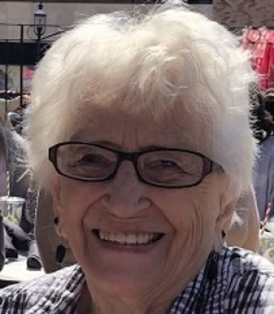 Arlene Schramm Profile Photo