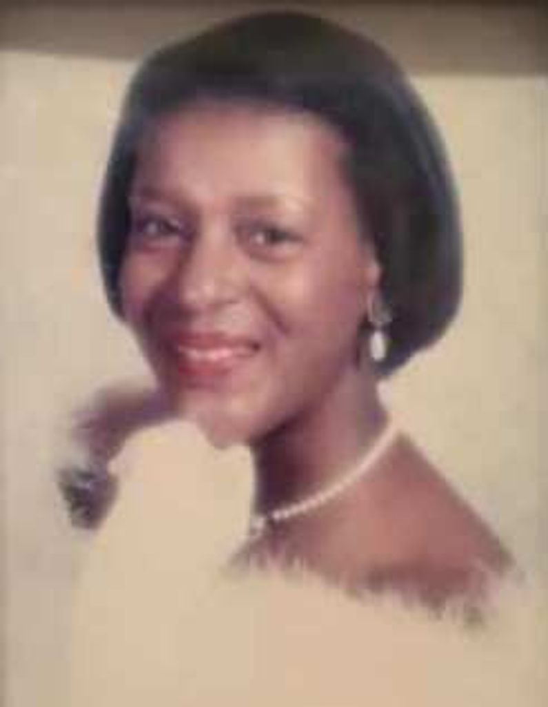 Angelie Halcond Profile Photo