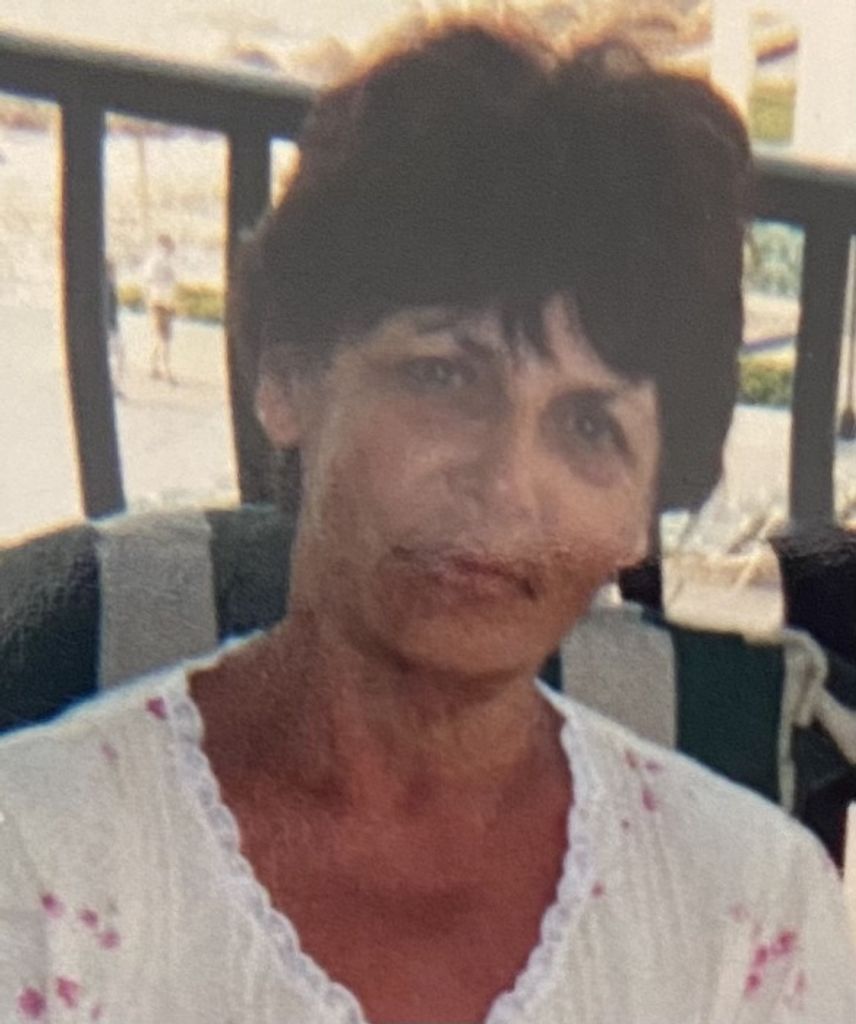 Nancy (Pittsley)  Couto Profile Photo