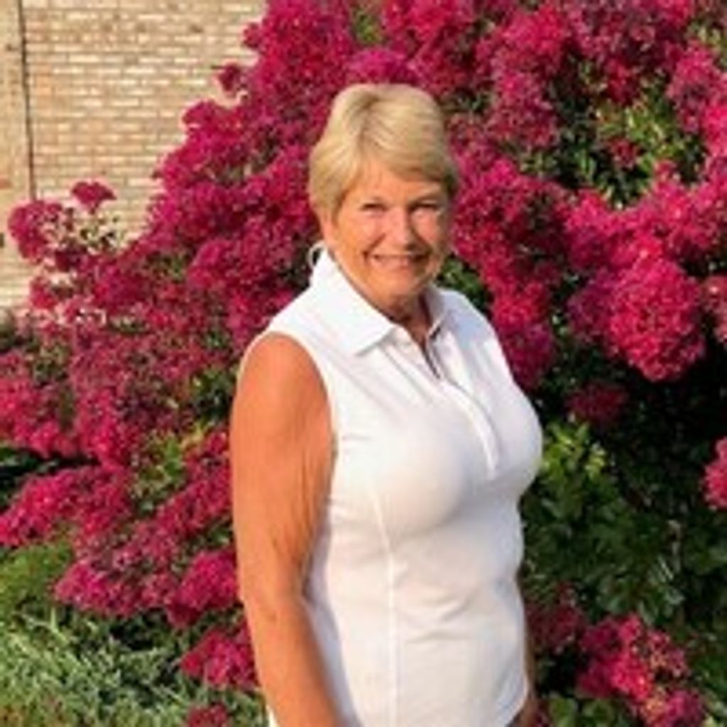 Bonnie Elaine Standefer Profile Photo