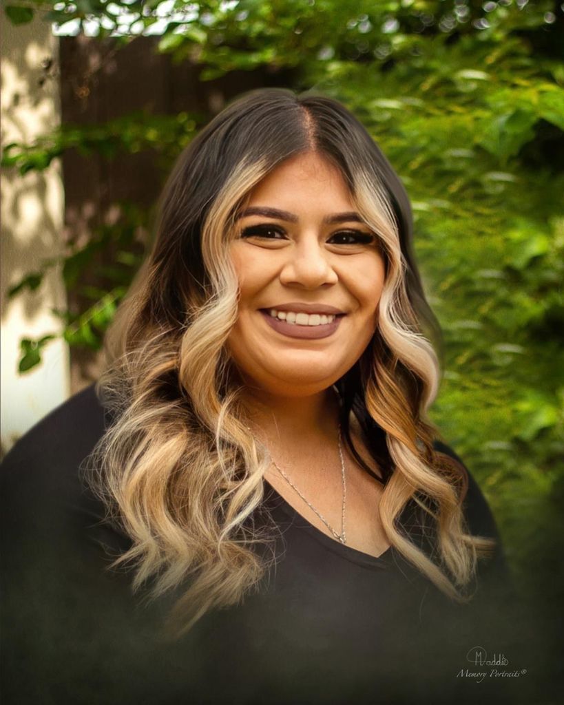Cari Chavez-Reyes Profile Photo