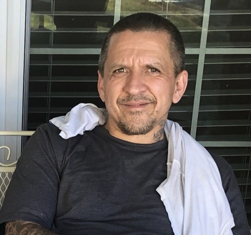 Larry Vincente Oakley Profile Photo