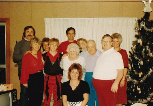 Carolyn J. (Bergstrom)  Bohl photo gallery thumbnail 49 of 133