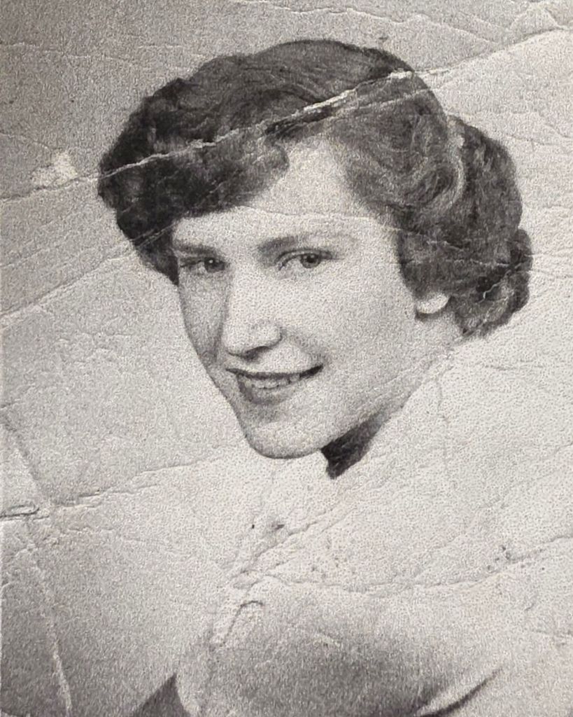 Ellen Whitehead Profile Photo