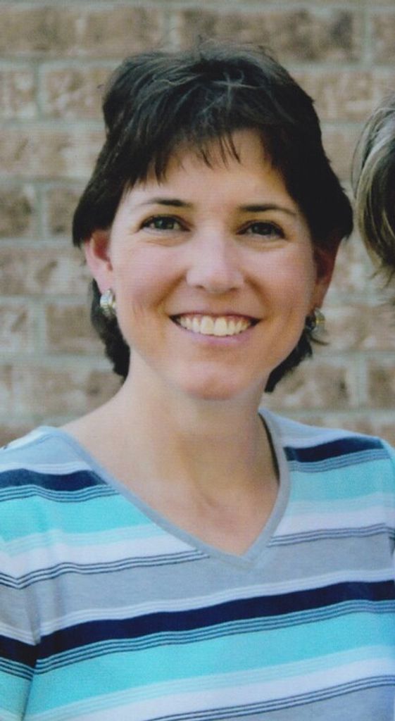 Lauren Estes, Dvm Profile Photo