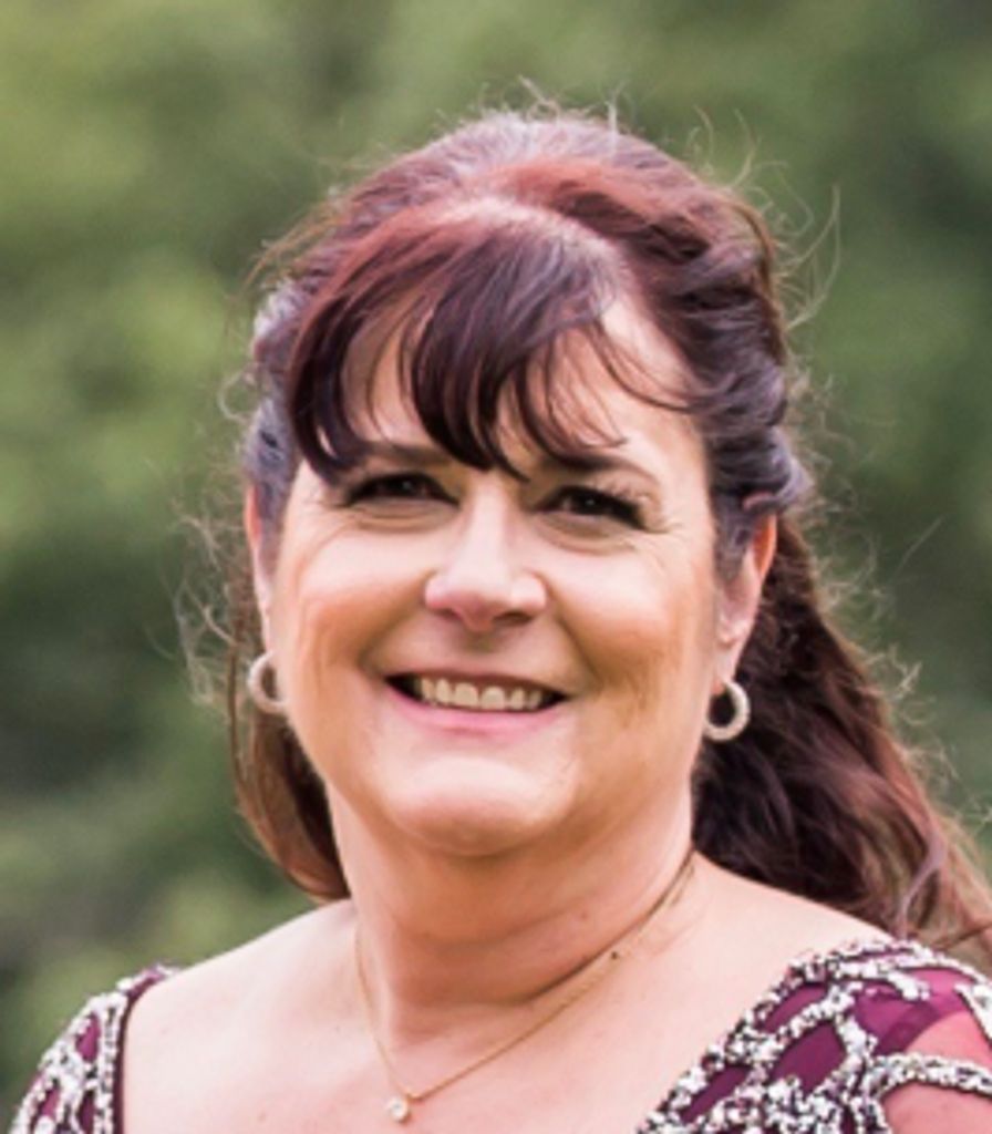 Brenda Yackeren