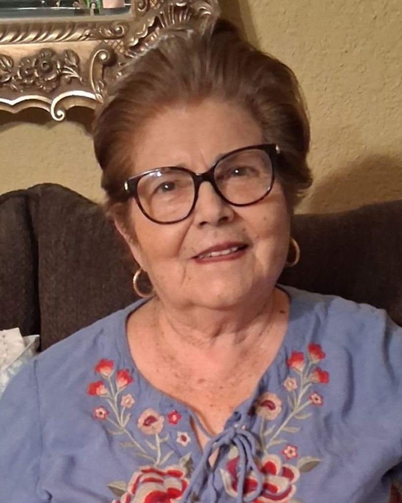 Luz Alicia Carillo Profile Photo