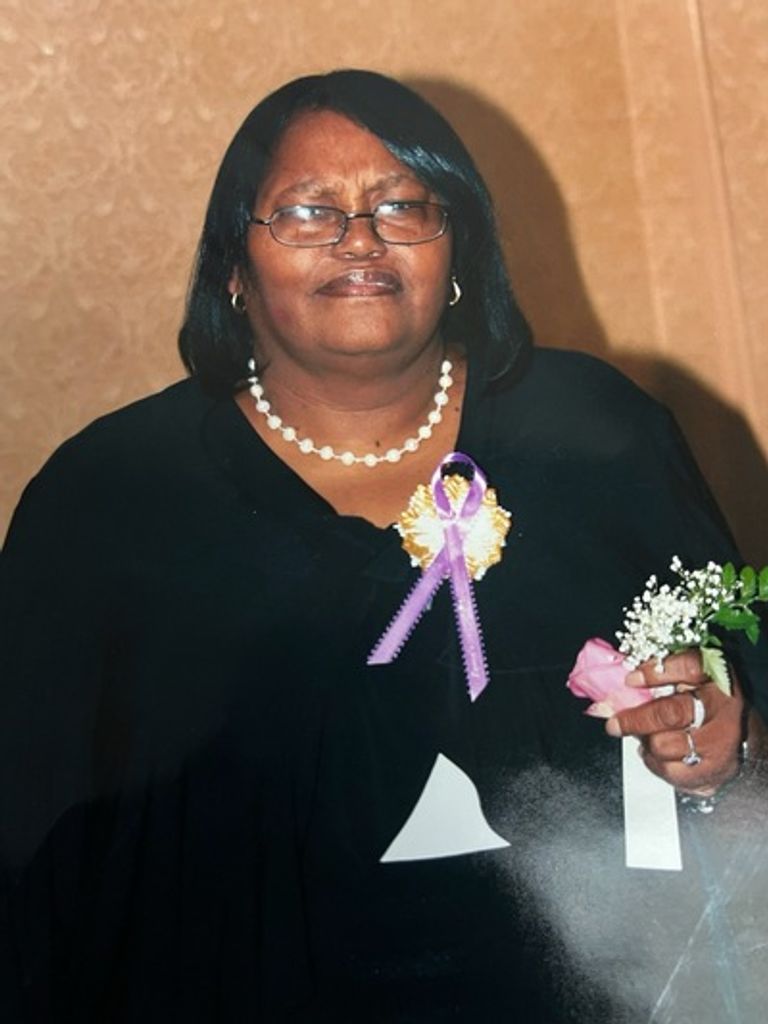 Annie Crews Profile Photo