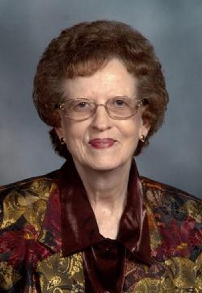 Beverly Petet