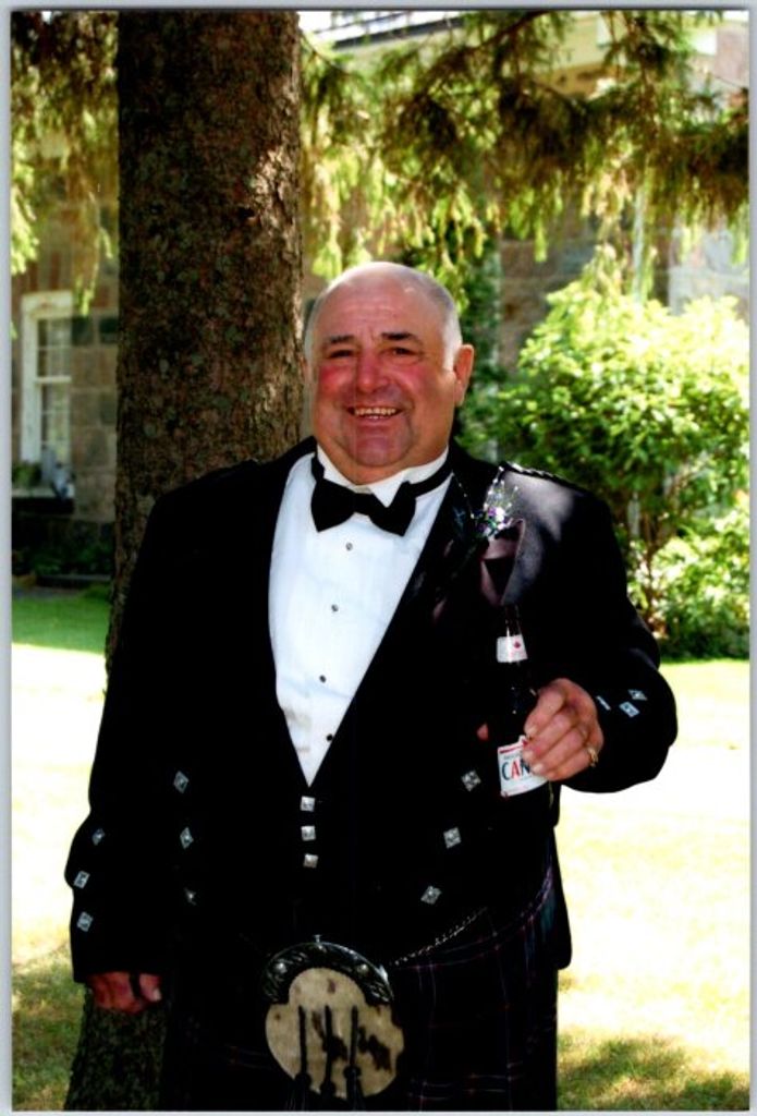 Thomas "Tom" William Skillings