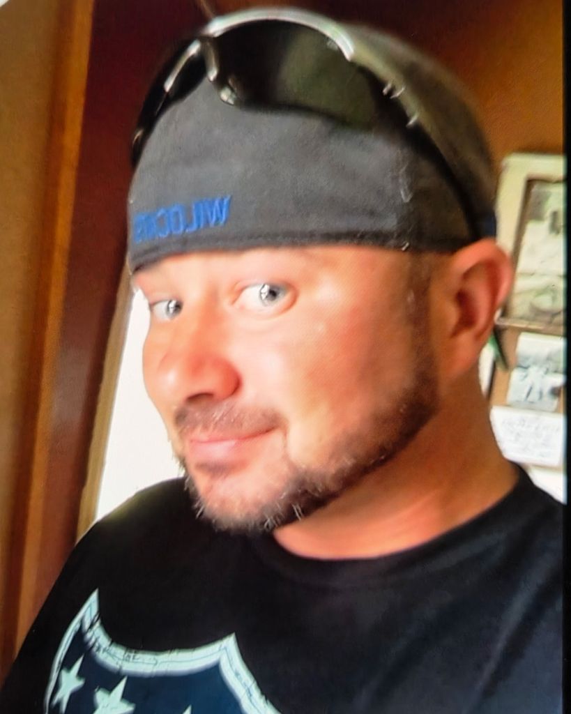 Joshua Scott Edwards Profile Photo
